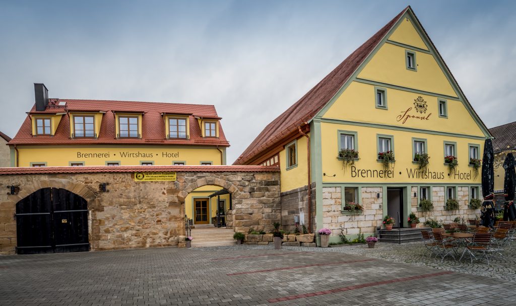 Außenansicht Gasthaus Sponsel