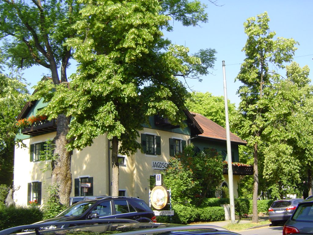 Außenansicht des Jagdschlosses