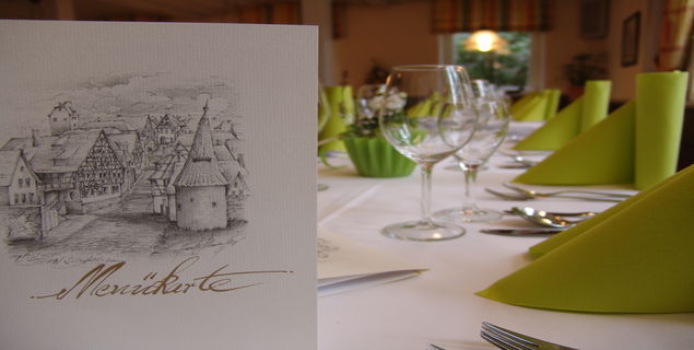 gedeckter Tisch im Gasthof zum Stern
