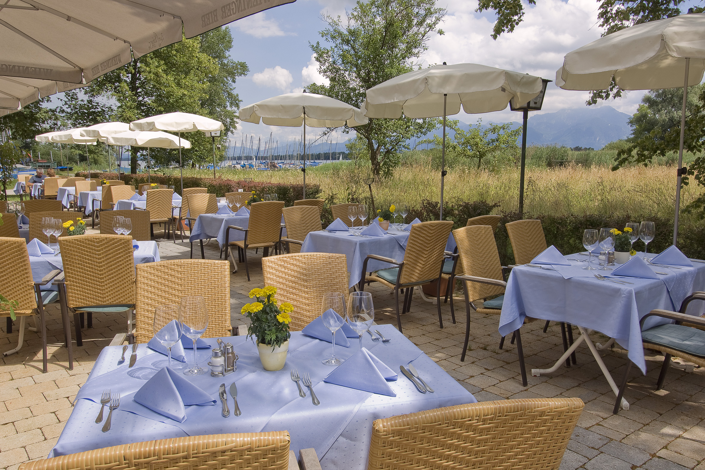 Terrasse Zum Fischer am See