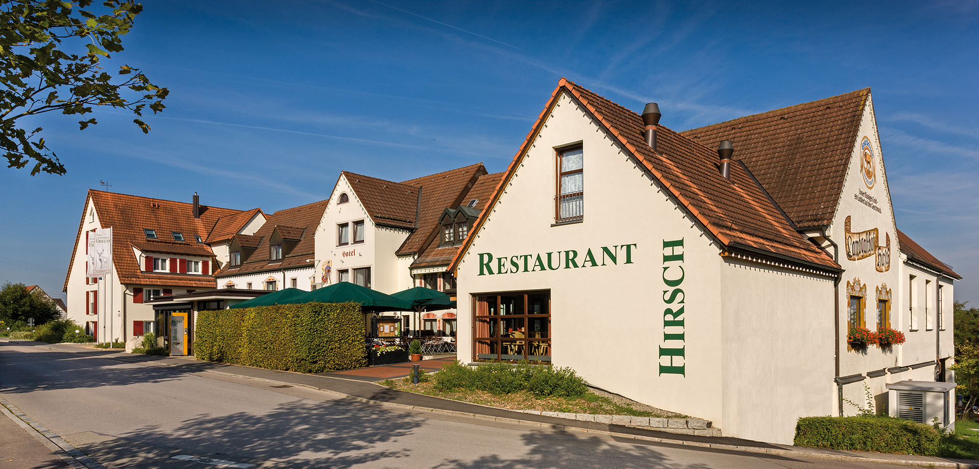 Hirsch_Außenansicht