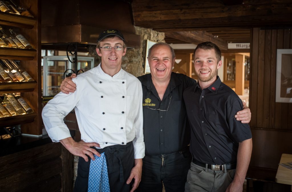 Gruppenbild von den Gasthauswirten Sponsel