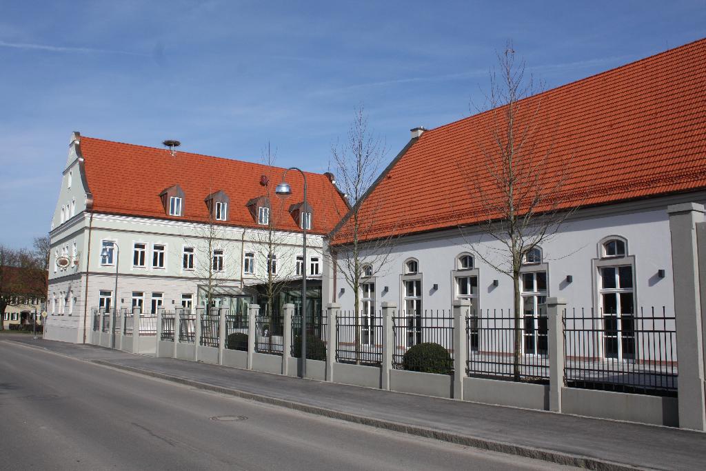 Außenansicht der Alten Brauerei Mertingen