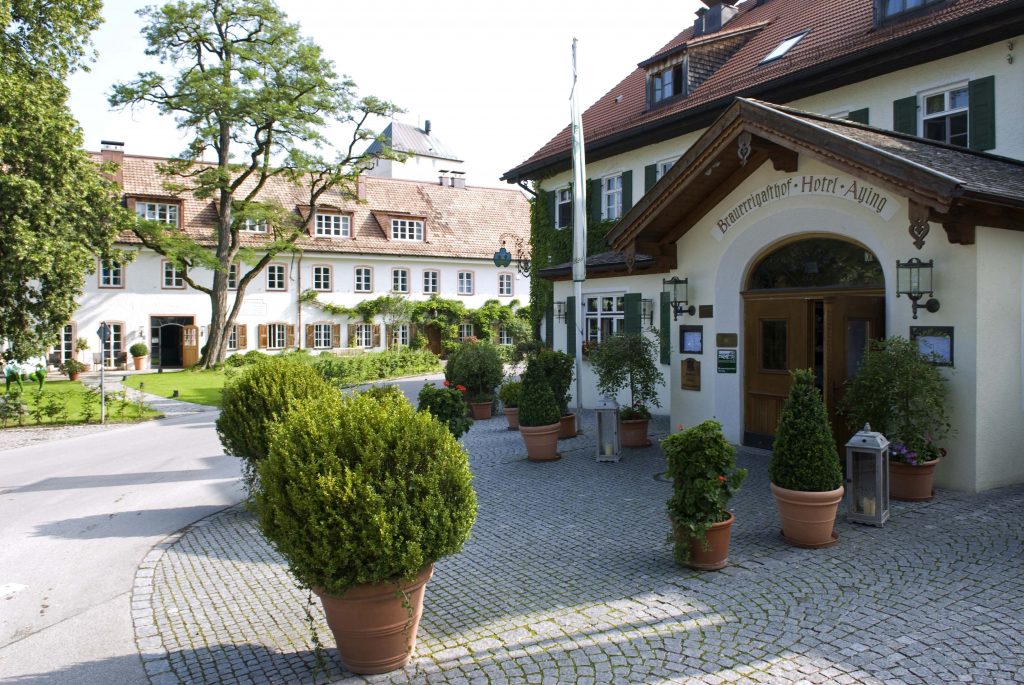 Ensemble Außenansicht Frontal