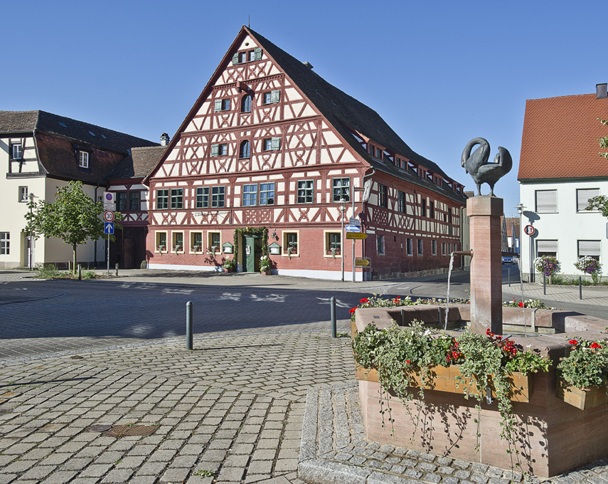 Außenansicht Restaurant & Hotel DER SCHWAN