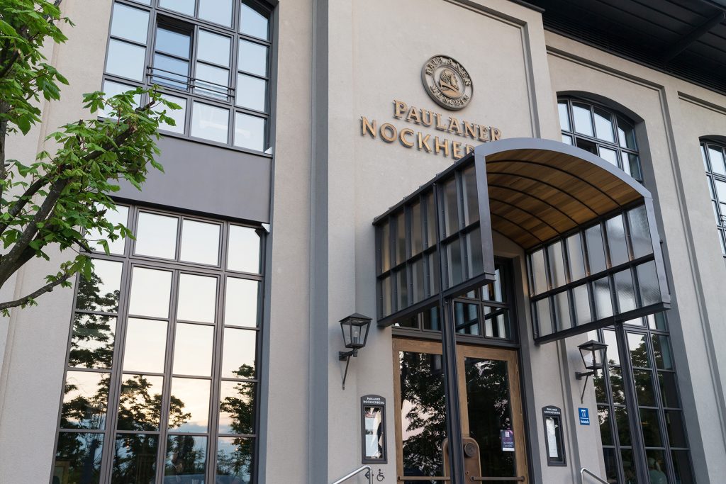 Außenansicht des Paulaner am Nockherberg