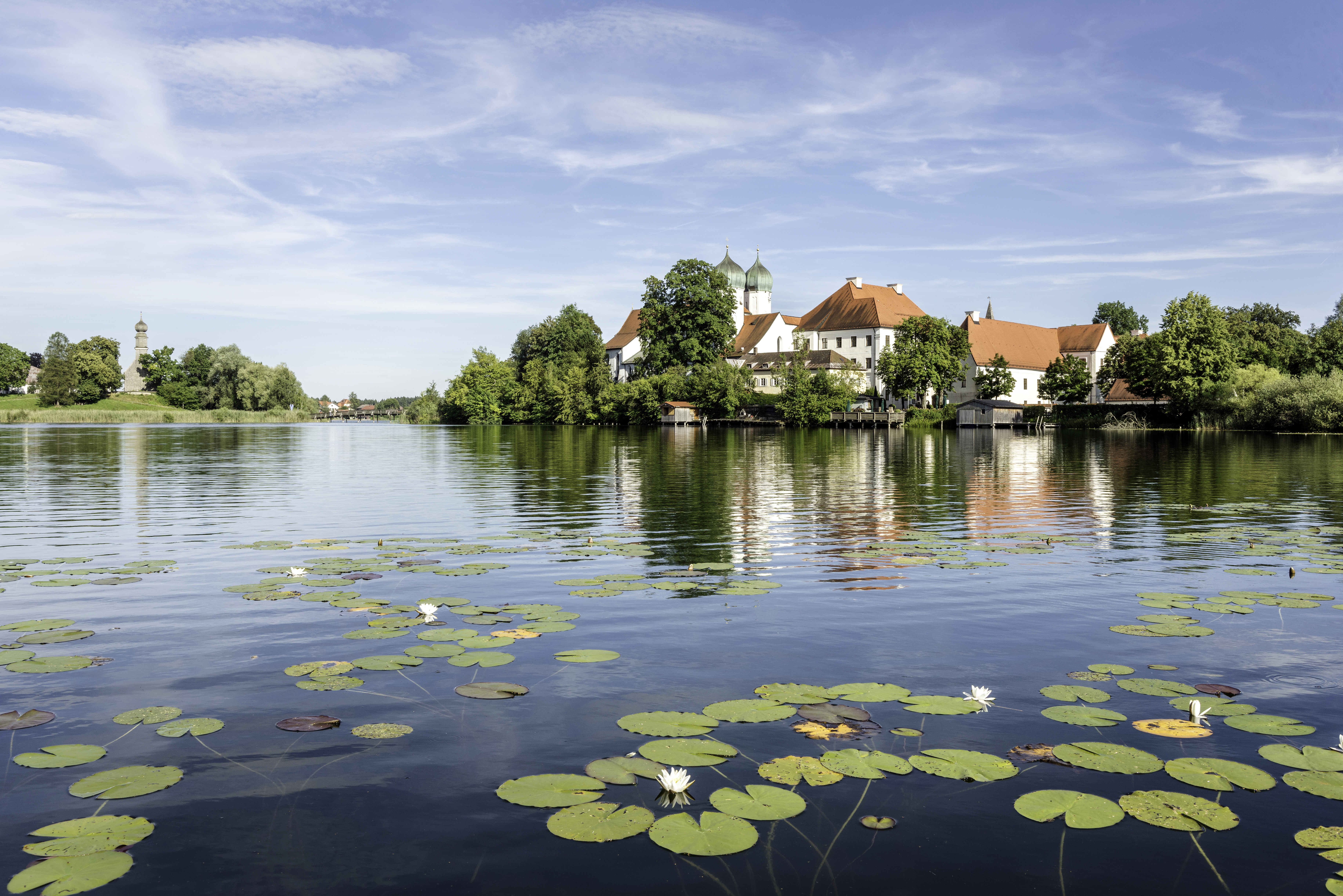 Außenansicht Klostergaststätte in Kloster Seeon