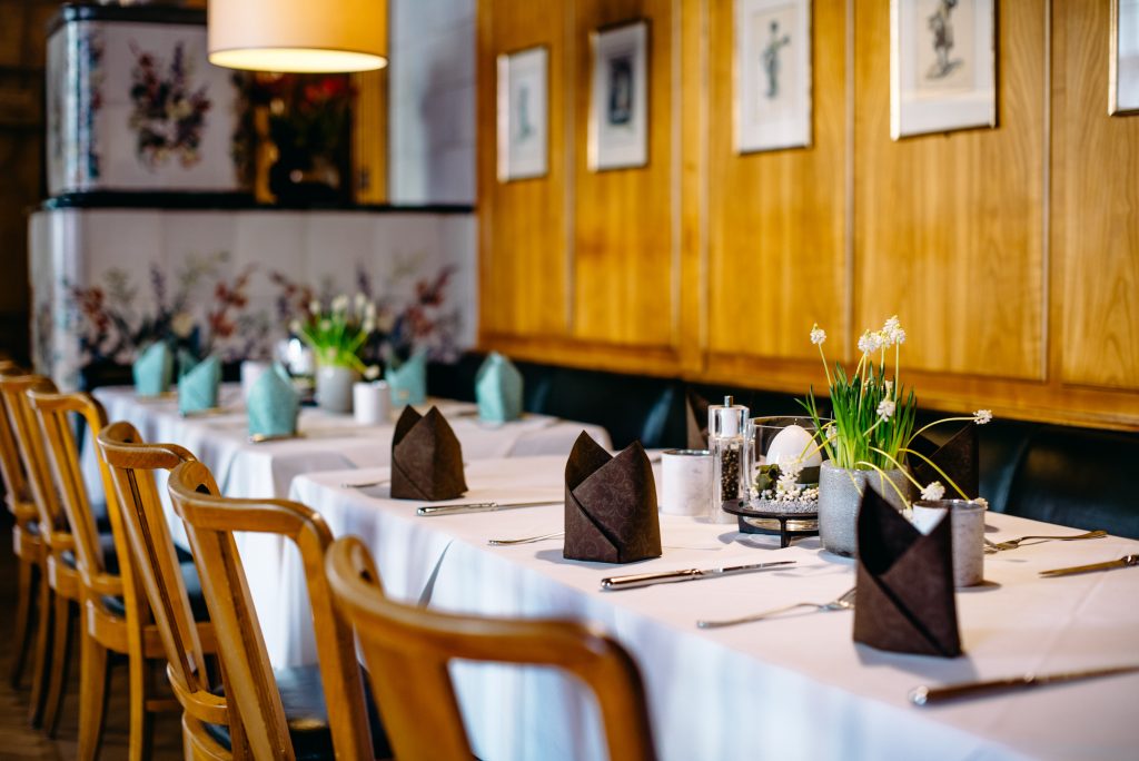 gedeckter Tisch Hotel & Brauereigasthof Müllerbräu