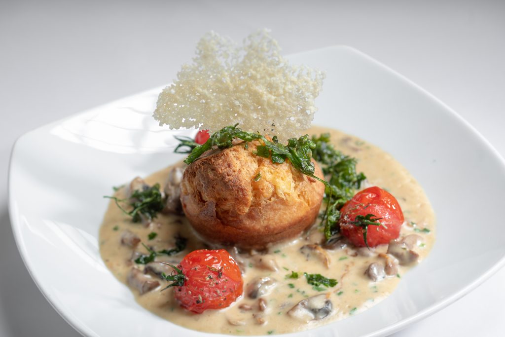 Nahaufnahme eines Schwammerl-Gerichts