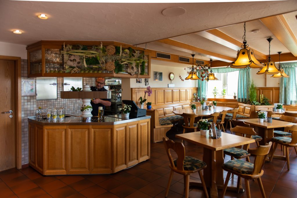 Brauerei Engel Restaurant mit Theke