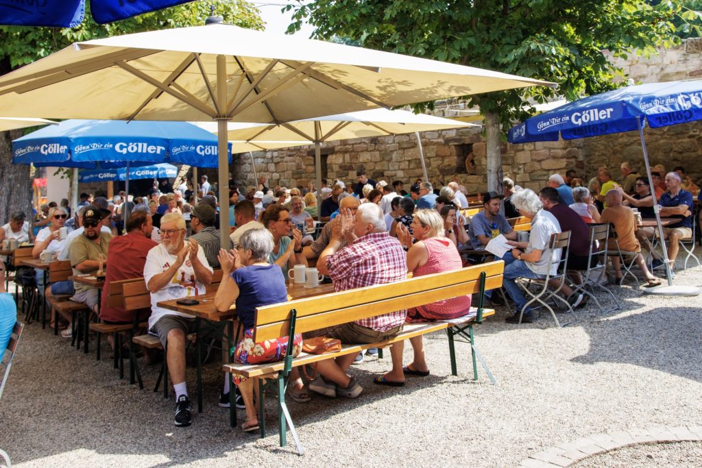 Biergarten in der Brauereigaststätte zur alten Freyung