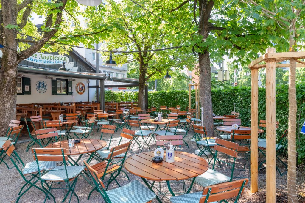 Jagdschlössl Biergarten