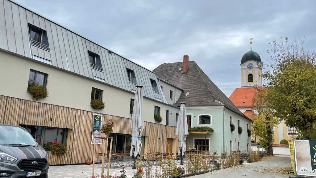 Außenansicht Gebäude zum Posthalter