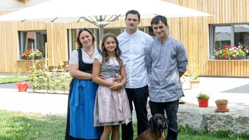4 Personen der Familie Tischler